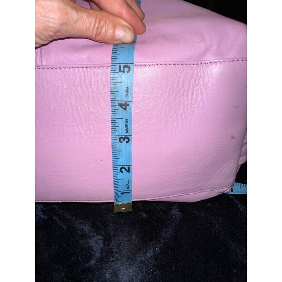 TBAGS LOS ANGELES VINTAGE Y2K HUGE LAVENDER LEATHER BAG - Picture 7 of 10